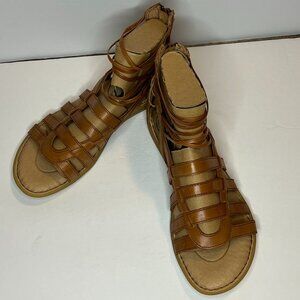 *BRAND NEW* Born Angeles Gladiator Sandals Women's 8M Cognac